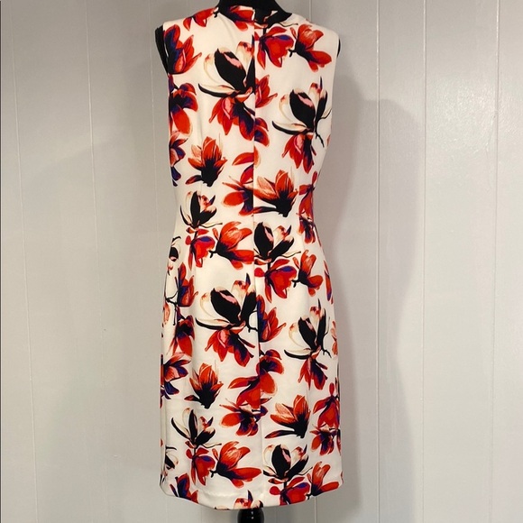 Ivanka Trump Dress Midi Sleeveless Ruched Gold Zipper Floral Red Black Size 12 - Picture 10 of 10
